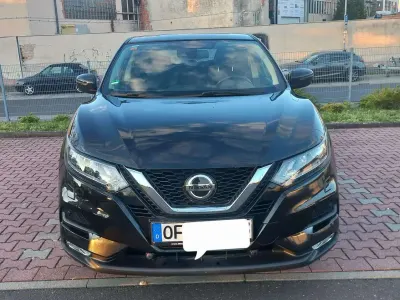 Gebraucht Nissan Qashqai N-Connecta 116 PS (85 kW) 2018 Schwarz SUV