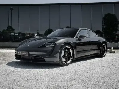 Gebraucht Porsche Taycan Turbo 459 kW (625 PS) 2020 Grau Limousine