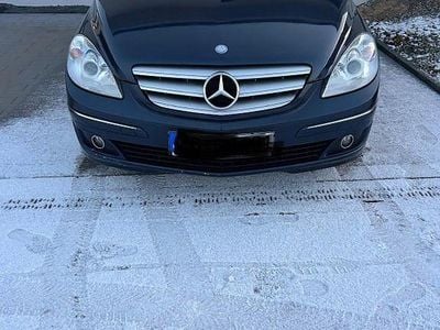 Gebraucht Mercedes B170 116 PS (85 kW) 2008 Blau Van / Kleinbus