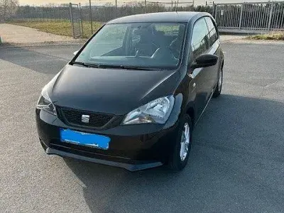 Używany Seat Mii Chic 60 KM (44 kW) 2015 Czarny Hatchback
