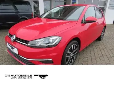 Brugt VW Golf VII Comfortline 110 HK (80 kW) 2018 Rød Sedan