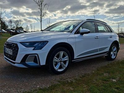 Gebraucht Audi A3 Sport 204 PS (150 kW) 2025 Weiß Limousine