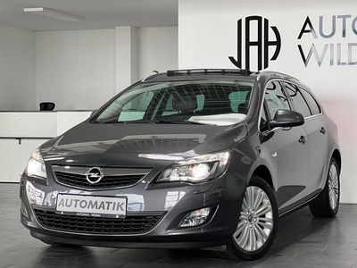 Usata Opel Astra Innovation 140 CV (102 kW) 2011 Grigio Station wagon