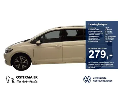 Gebraucht VW Touran Highline 150 PS (110 kW) 2025 Oryxweiß perlmutteffekt Van / Kleinbus