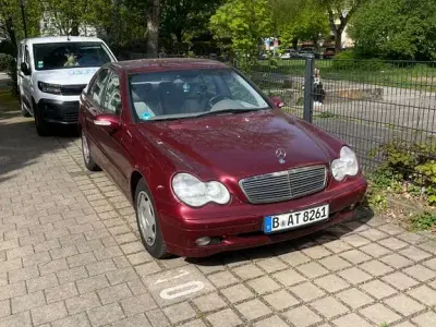 Usata Mercedes C180 Classic 129 CV (94 kW) 2002 Rosso Berlina