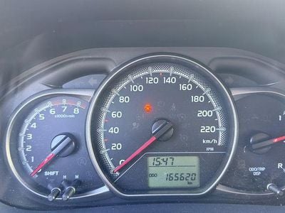 Gebraucht Toyota Yaris Cool 69 PS (50 kW) 2014 Weiß Kleinwagen