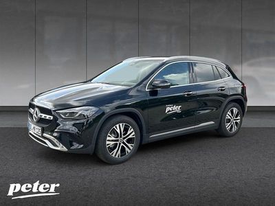 Gebraucht Mercedes GLA200 Progressive 163 PS (119 kW) 2025 Metalliclack kosmosschwarz SUV