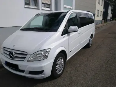 Gebraucht Mercedes Viano 163 PS (119 kW) 2011 Weiß Van / Kleinbus