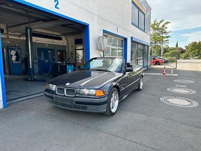BMW 320 Cabriolet