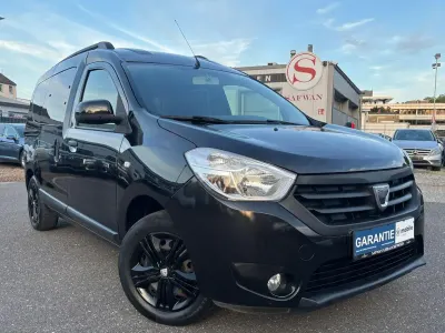 Gebraucht Dacia Dokker Lauréate 102 PS (75 kW) 2017 Schwarz Van / Kleinbus