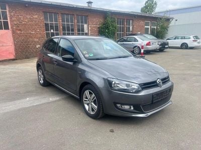 Grau Gebraucht 2013 VW Polo Match Kleinwagen | 9.390 € (Fairer Preis)