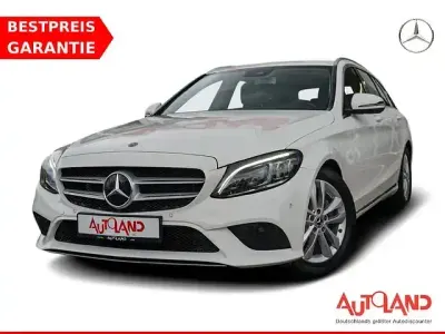 Gebraucht Mercedes C200 Avantgarde 197 PS (144 kW) 2019 Weiß Kombi