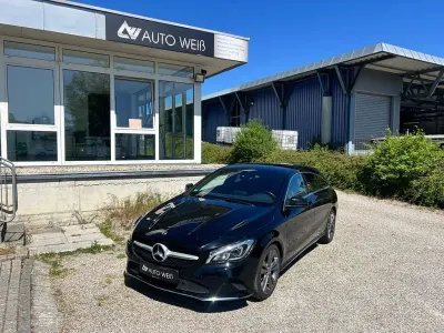 Gebraucht Mercedes CLA200 156 PS (114 kW) 2018 Schwarz Limousine