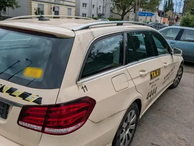 Gebraucht Mercedes E200 136 PS (100 kW) 2016 Beige Kombi