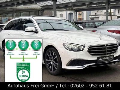 Gebraucht Mercedes E300 Luxury 320 PS (235 kW) 2022 Weiß Kombi