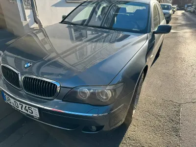 Gebraucht BMW 745 300 PS (220 kW) 2007 Grau Limousine