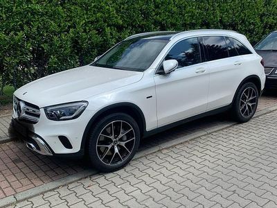 Mercedes GLC300e