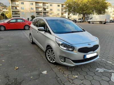 Silber Gebraucht 2014 Kia Carens Van / Kleinbus | 9.900 €