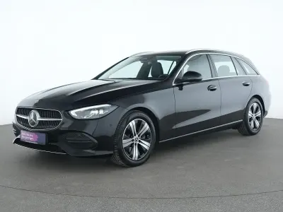 Gebraucht Mercedes C200 Avantgarde 163 PS (119 kW) 2025 Schwarz Limousine