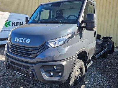 Neu Iveco Daily 175 PS (128 kW) 2025 Miberalgrau ic 371