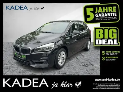 Gebraucht BMW 220 Active Tourer Advantage 192 PS (141 kW) 2020 Schwarz Van / Kleinbus