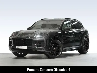 Gebraucht Porsche Cayenne GTS 500 PS (367 kW) 2024 Chromitschwarzmetallic SUV