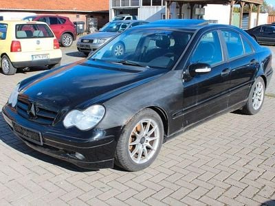 Mercedes C180