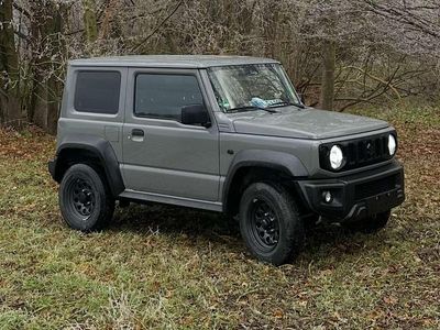 Gebraucht Suzuki Jimny 102 PS (75 kW) 2023 Grau SUV