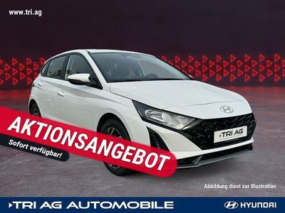 Gebraucht Hyundai i20 Trend 101 PS (74 kW) 2024 Atlas white / sol Kleinwagen