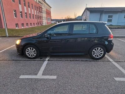 Gebraucht VW Golf VI 105 PS (77 kW) 2012 Schwarz Kleinwagen