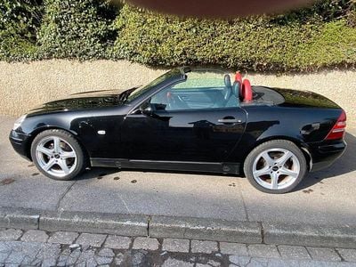 Usata Mercedes SLK200 136 CV (100 kW) 2000 Nero Cabrio