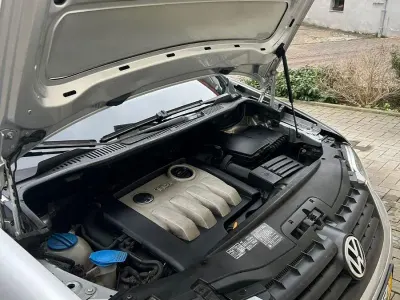 Gebraucht VW Touran 105 PS (77 kW) 2005 Silber Van / Kleinbus