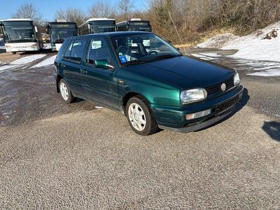 Gebraucht VW Golf III 60 PS (44 kW) 1997 Grün Kleinwagen
