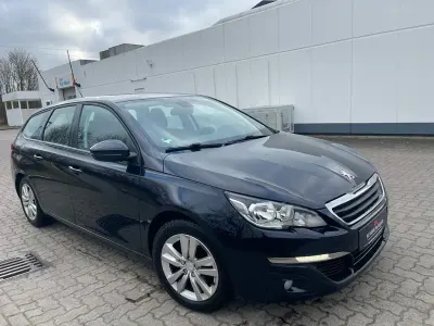 Gebraucht Peugeot 308 SW Active 150 PS (110 kW) 2014 Blau Kombi