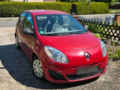 Gebraucht Renault Twingo 58 PS (42 kW) 2009 Rot Kleinwagen