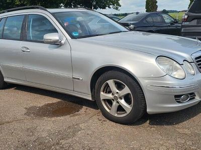 Mercedes E220