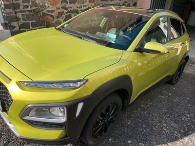 gebraucht Hyundai Kona 1.0 T-GDI YES! + Sonderausstattung mit AHK