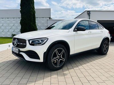 Gebraucht Mercedes GLC300 AMG 245 PS (180 kW) 2024 Weiß Coupé