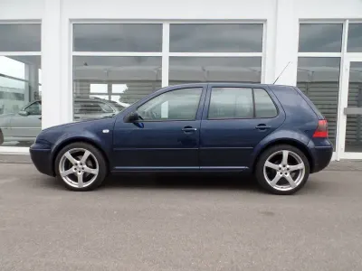 Second-hand VW Golf III GTI 150 CP (110 kW) 1999 Albastru Berlinǎ