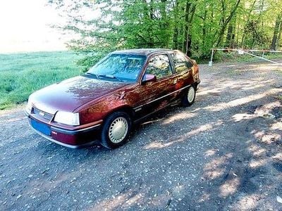 Usata Opel Kadett 150 CV (110 kW) 1990 Rosso Utilitaria