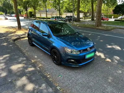 Gebraucht VW Polo R-line 90 PS (66 kW) 2015 Blau Limousine