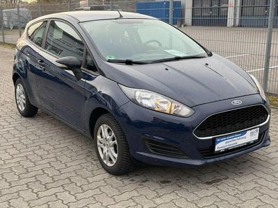Second-hand Ford Fiesta Ambiente 60 CP (44 kW) 2016 Albastru Hatchback