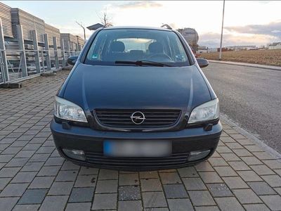 Usata Opel Zafira 125 CV (91 kW) 2002 Nero Monovolume