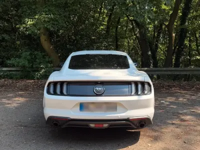 Gebraucht Ford Mustang 317 PS (233 kW) 2017 Weiß Coupé