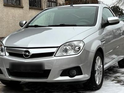 Silber Gebraucht 2008 Opel Tigra Cabrio | 3.600 € (Etwas zu teuer)