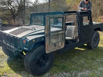 Gebraucht Hummer H1 150 PS (110 kW) 1989 Schwarz SUV