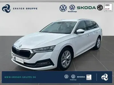 Gebraucht Skoda Octavia Style 116 PS (85 kW) 2023 Candyweiss Kombi