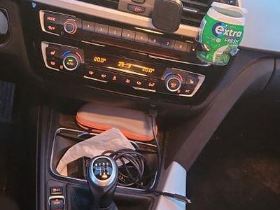 Gebraucht BMW 320 190 PS (139 kW) 2018 Schwarz Kombi