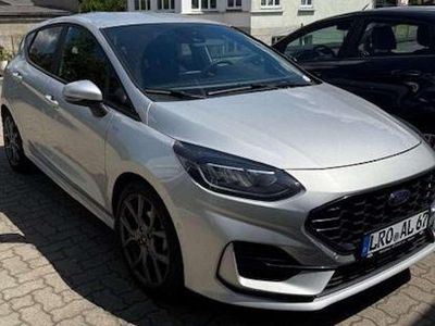 Gebraucht Ford Fiesta ST-Line 101 PS (74 kW) 2023 Polarsilber metallic Kleinwagen