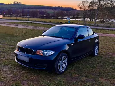 Gebraucht BMW 120 Coupé 170 PS (125 kW) 2010 Schwarz Coupé